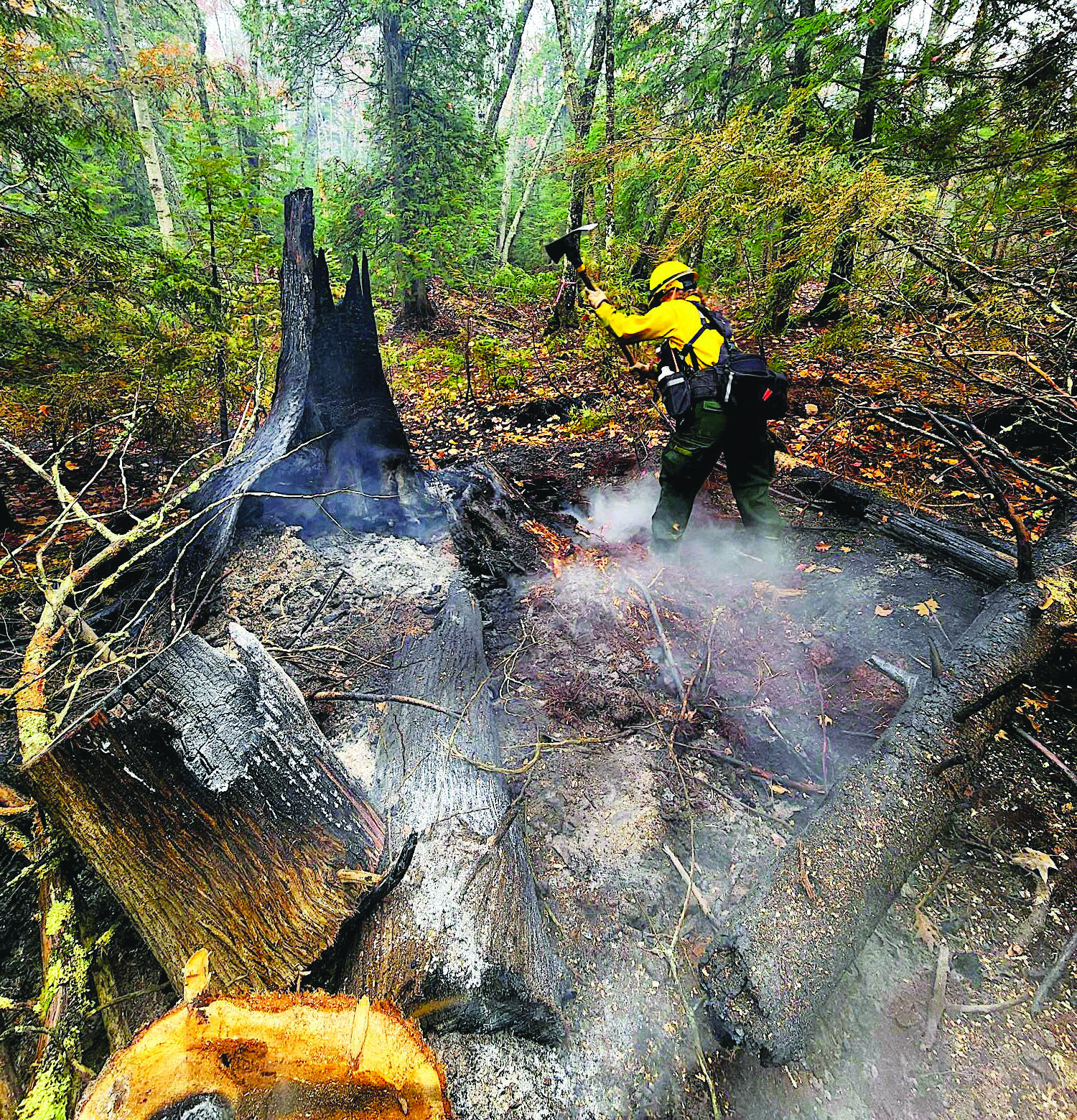 Michigan DNR maintains temporary flight restrictions over two Upper Peninsula wildfires